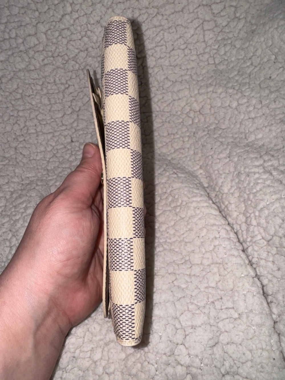 Louis Vuitton Damier Azur Snap Continental Wallet in Beige and Brown - Picture 14 of 16
